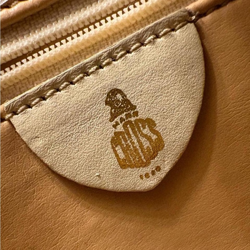 Vintage Chic Beige Crossbody Bag - Picture 6 of 7